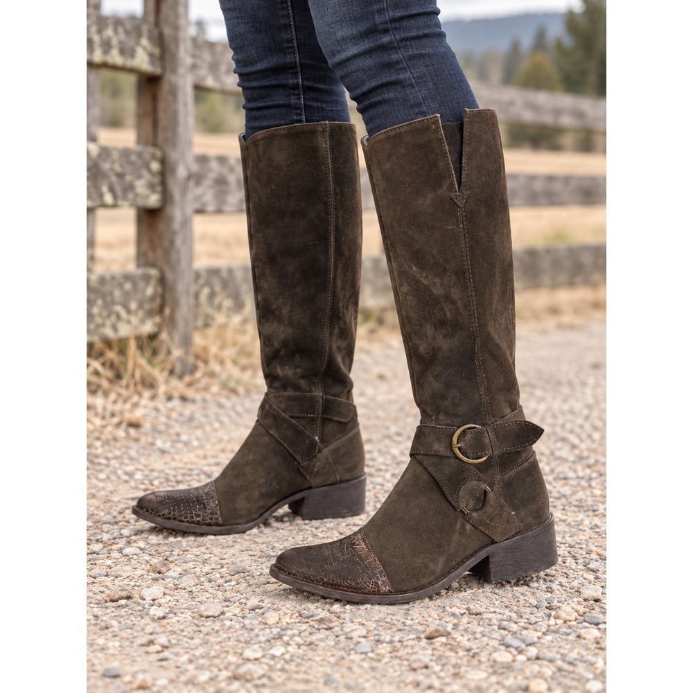 Brown Suede & Embossed Leather Tall Equestrian Western‎ Harness  Detail Size 7